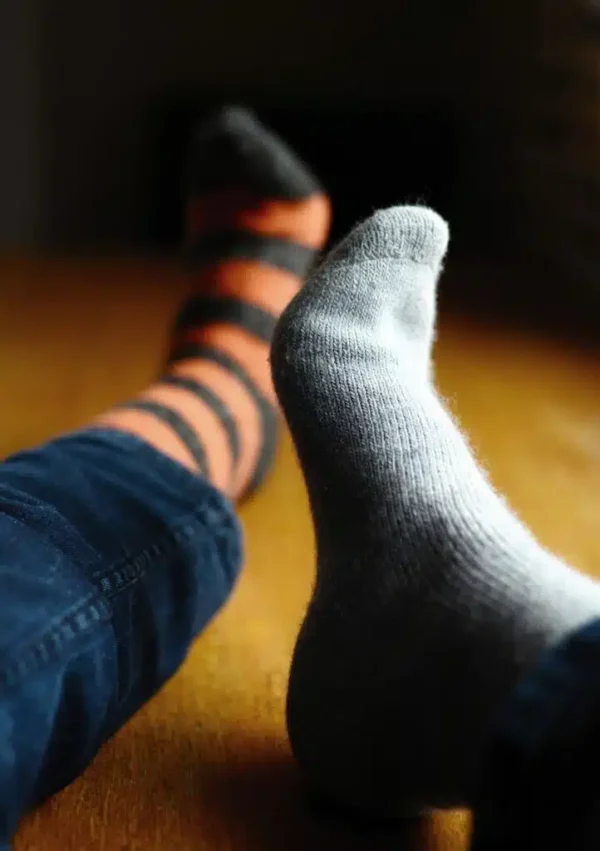 Socken-online-blog-beitrag-Warum Wollsocken ein Muss für die kalten Monate sind