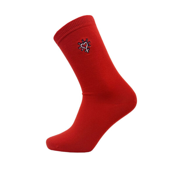 Unisex Socken mit Herz-Stickerei (rot)